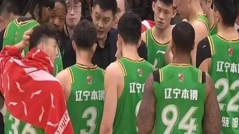 《激情对决！76人激战火箭，揭秘关键战局看点》